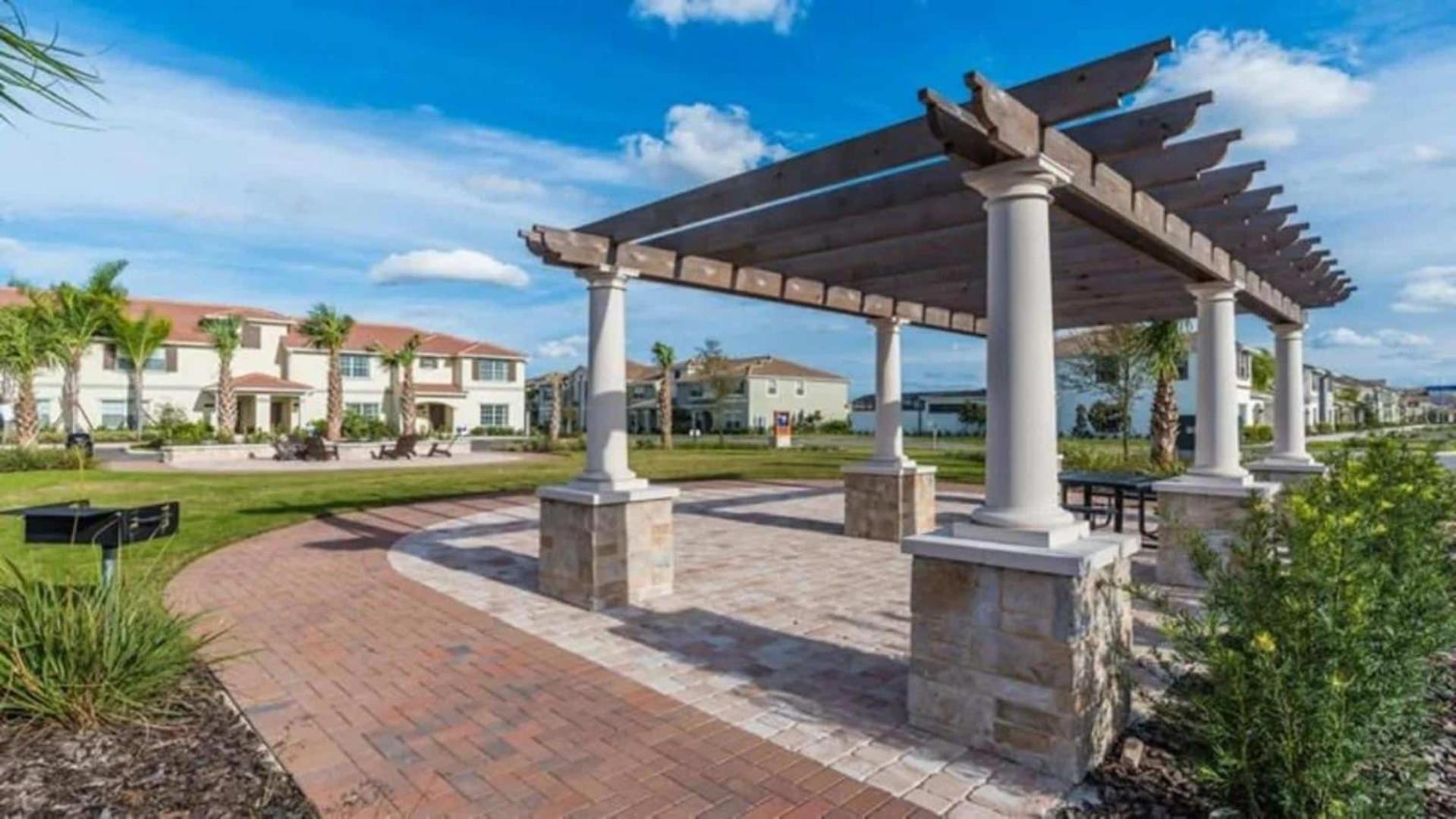 Family Resort - 4Br Home Near Disney - Private Pool, Bbq! Kissimmee Eksteriør bilde